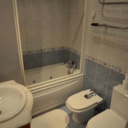 4U Lisbon II Guesthouse *