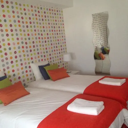 4U Lisbon II Guesthouse *